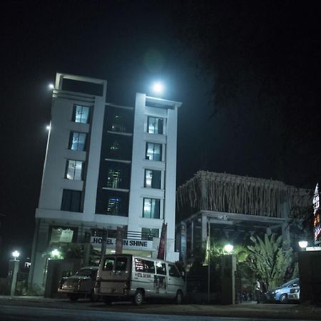 Hotel Sunshine Baharampur Zewnętrze zdjęcie