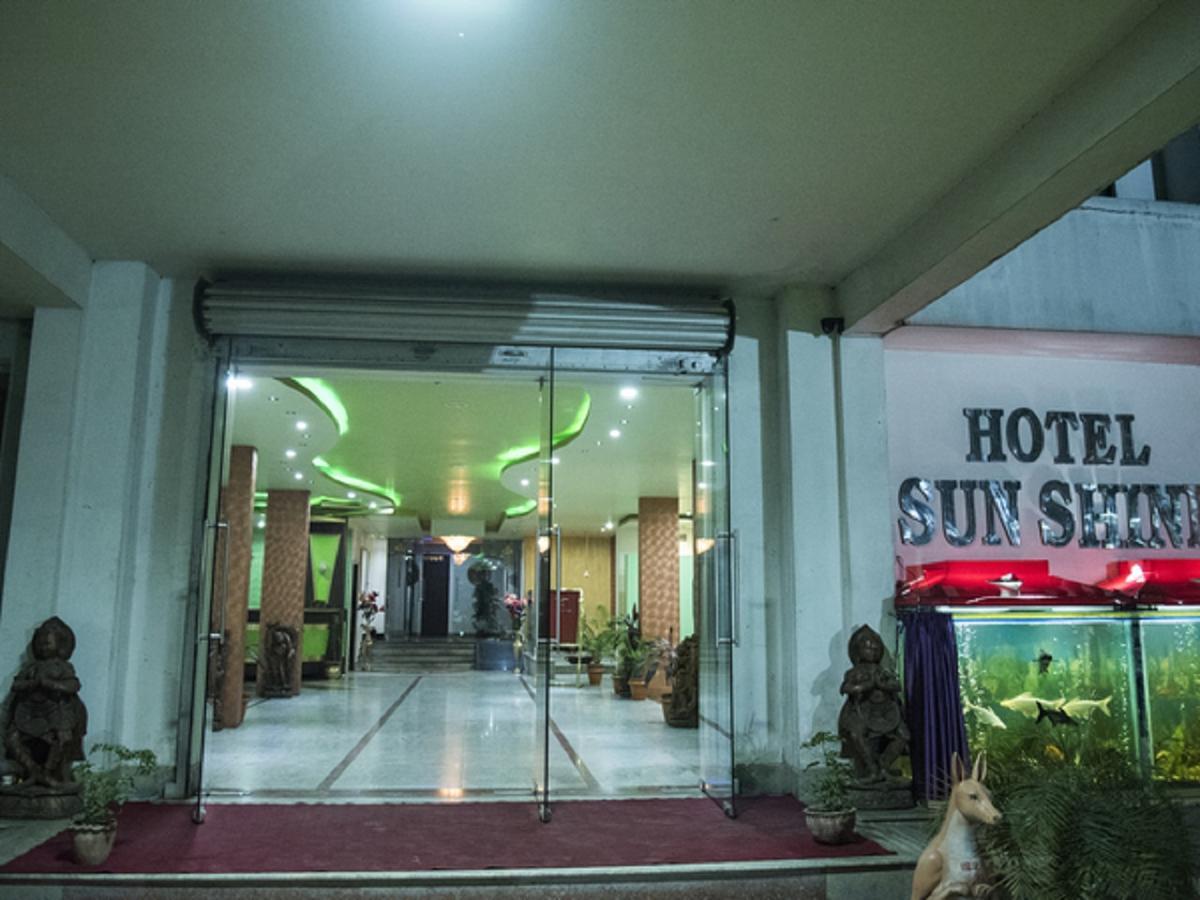 Hotel Sunshine Baharampur Zewnętrze zdjęcie